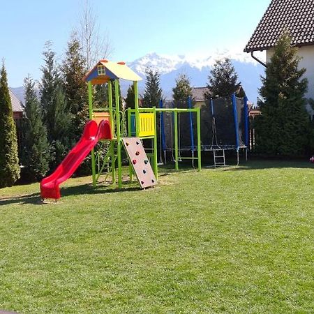 Pensiunea Dara Rîşnov Exteriér fotografie