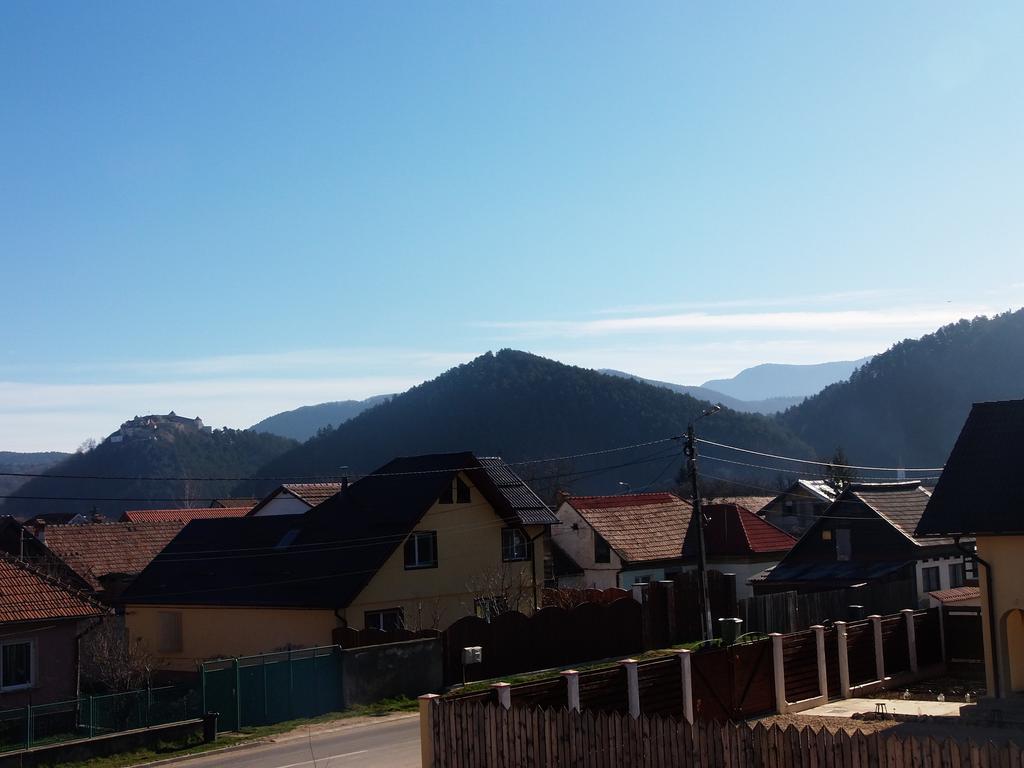 Pensiunea Dara Rîşnov Exteriér fotografie